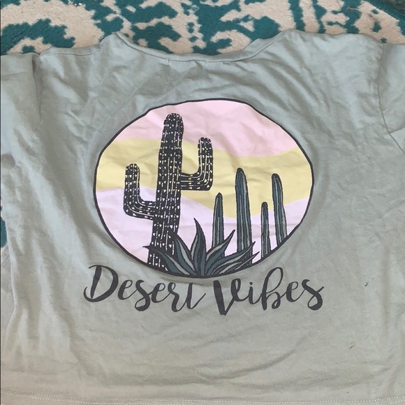 Green cropped t-shirt - Picture 2 of 2